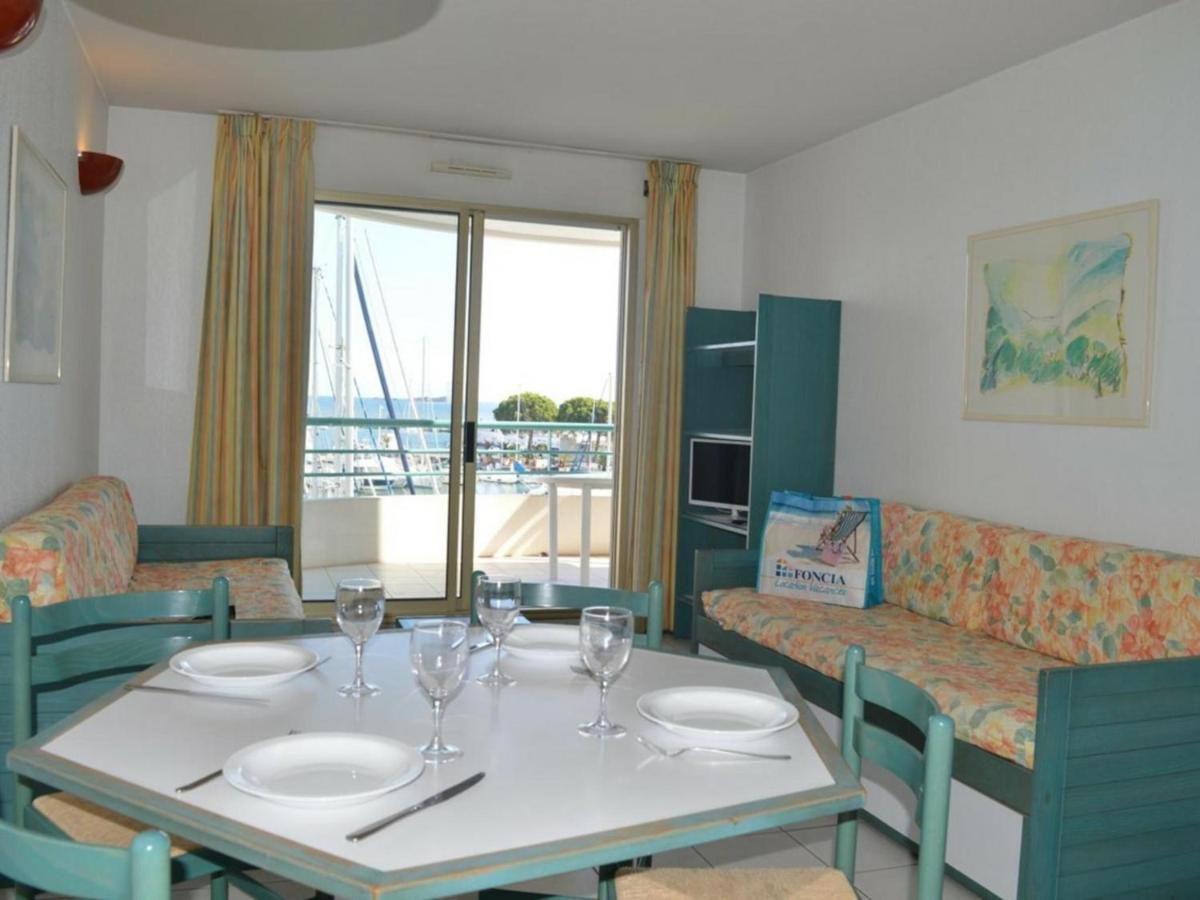Frejus: Appt 2P, 5 Pers, Piscine, Plage A 150M, Parking, Animaux Ok - Fr-1-226A-357 ภายนอก รูปภาพ