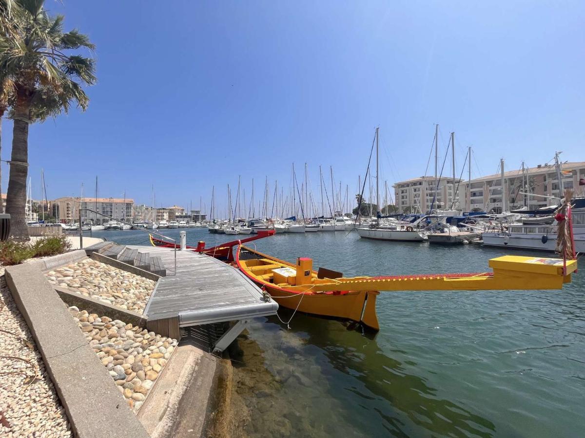 Frejus: Appt 2P, 5 Pers, Piscine, Plage A 150M, Parking, Animaux Ok - Fr-1-226A-357 ภายนอก รูปภาพ